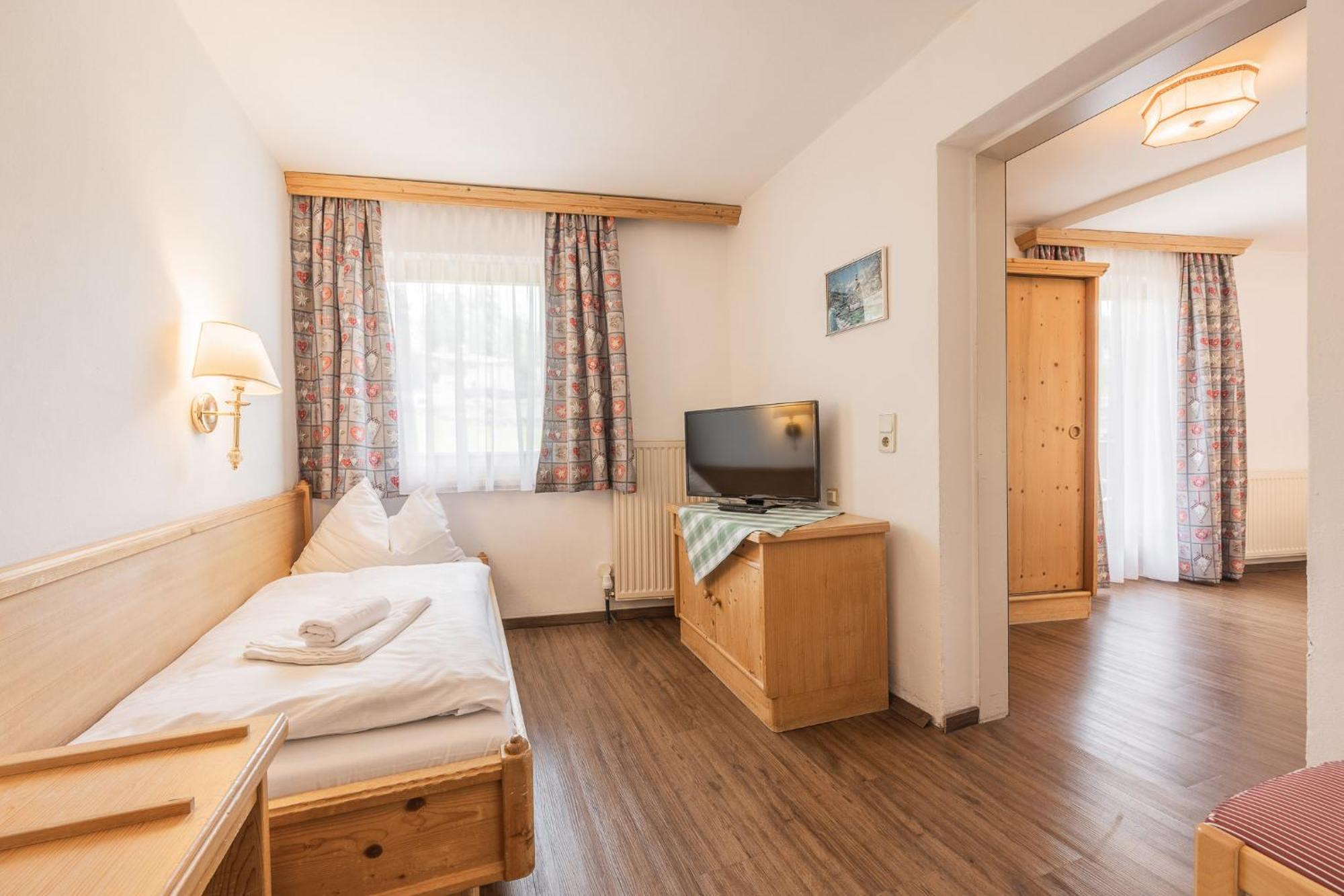 Batzenhaeusl Otel Seefeld in Tirol Dış mekan fotoğraf