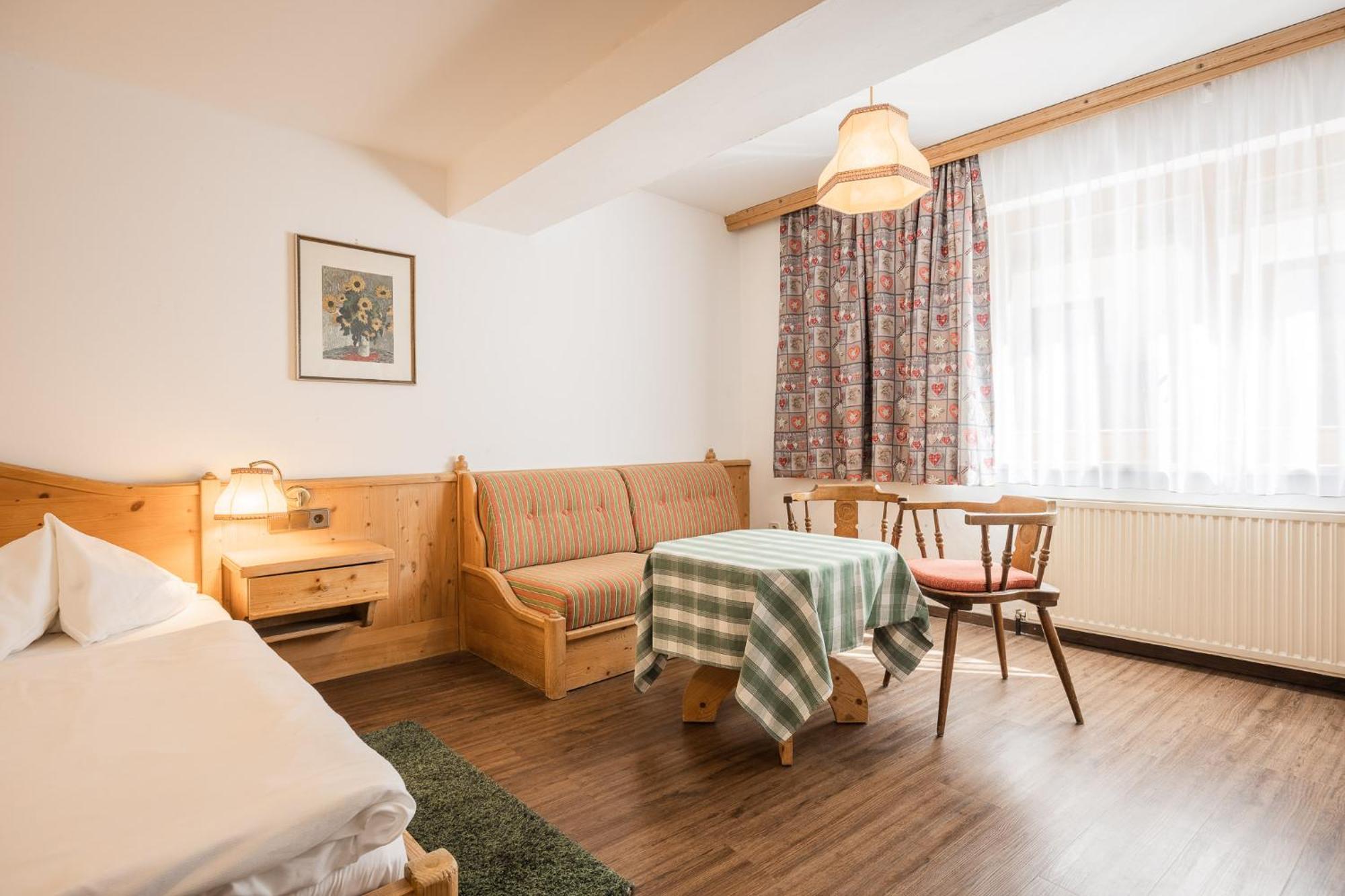 Batzenhaeusl Otel Seefeld in Tirol Dış mekan fotoğraf