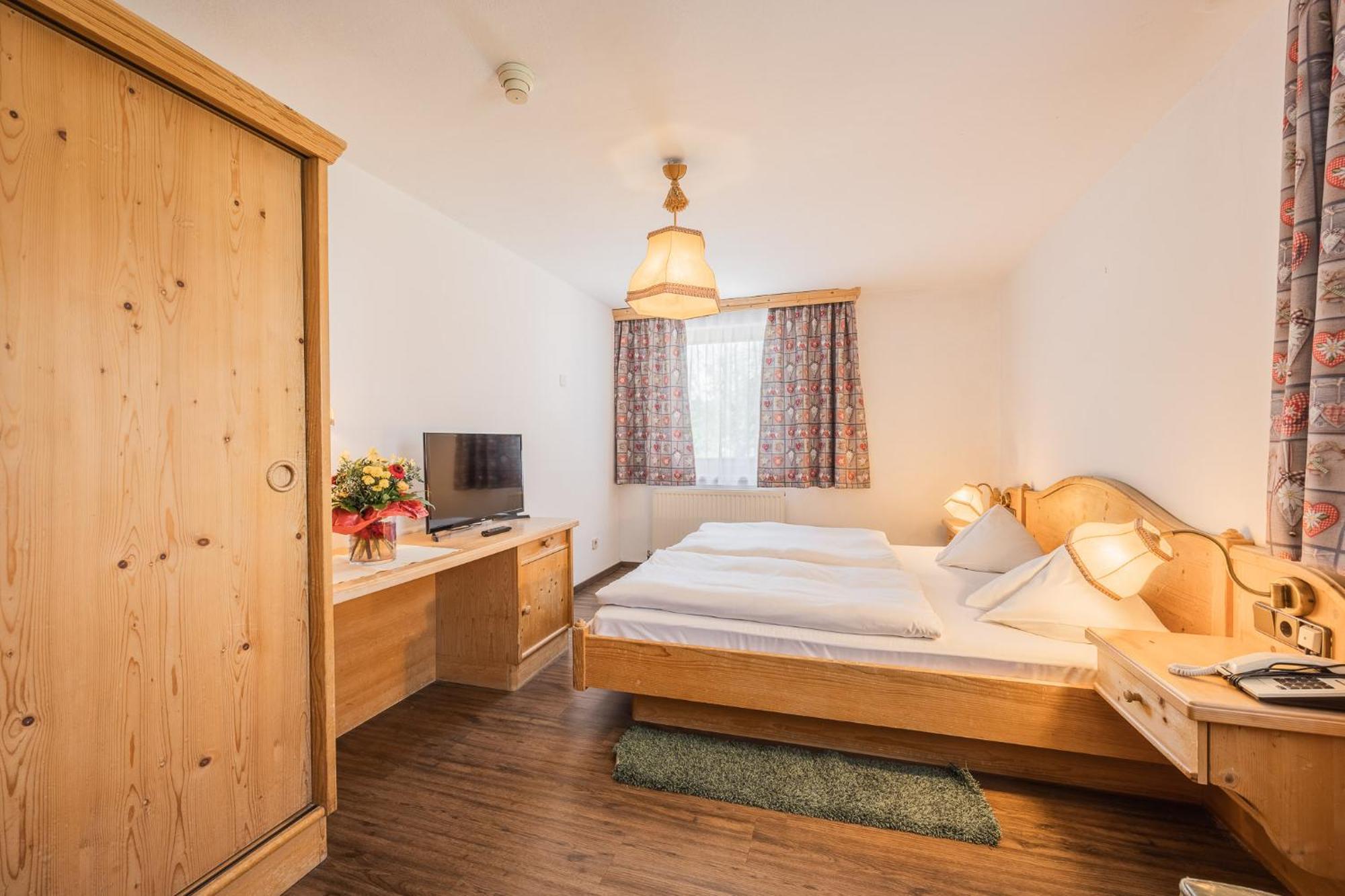 Batzenhaeusl Otel Seefeld in Tirol Dış mekan fotoğraf